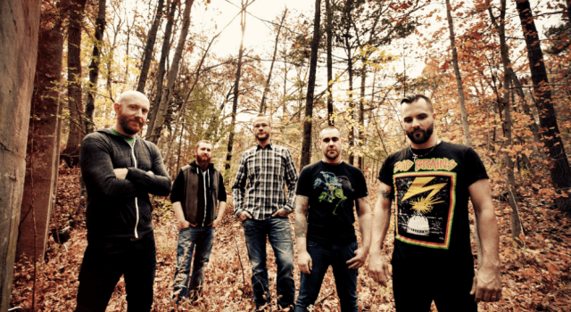 In our latest interview we talk (for ages) on the phone to drummer Justin Foley of legendary metallers, Killswitch Engage. The band has just finished playing a string of shows...