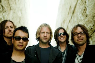 Switchfoot_-_Pub1_-_Andy_Barron