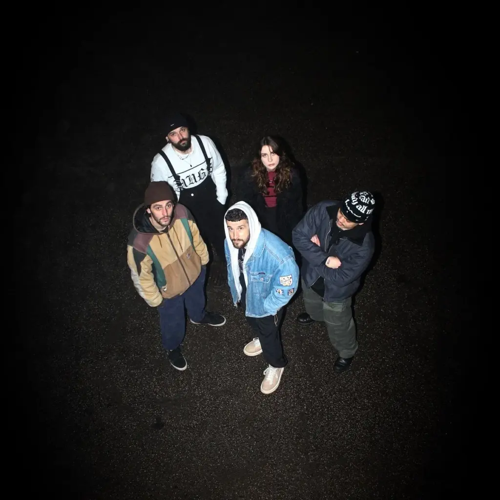 Electro/Punk band ‘Teethin’ discuss their debut EP, breaking boundaries ...