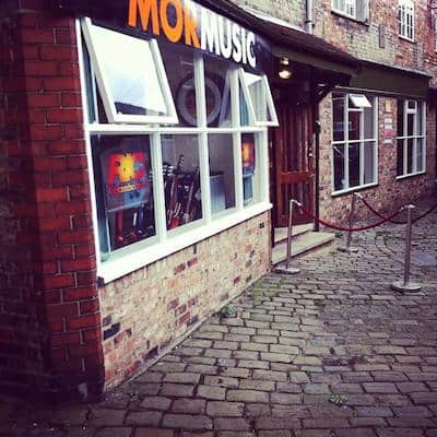 mor music new shop