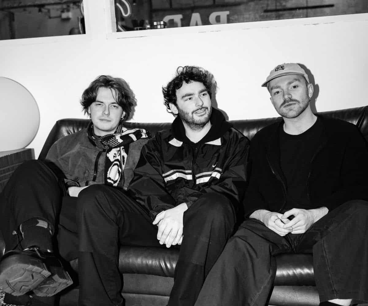 CHALK release brand new single 'Afraid' - Soundsphere magazine